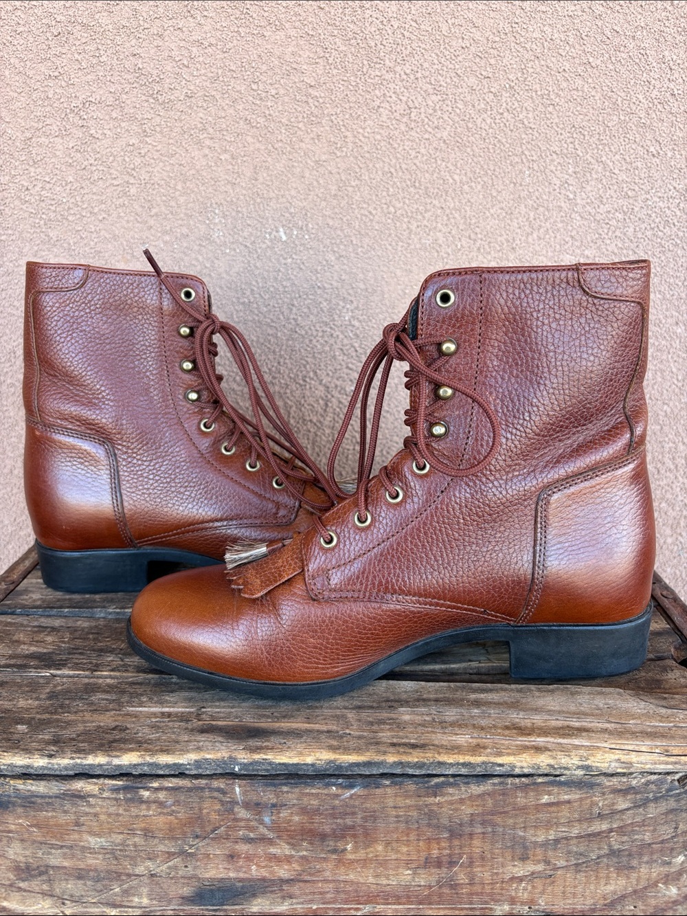 Vintage Ariat Brown Leather Kiltie Lace Up Roper Boot - Picture 6 of 8